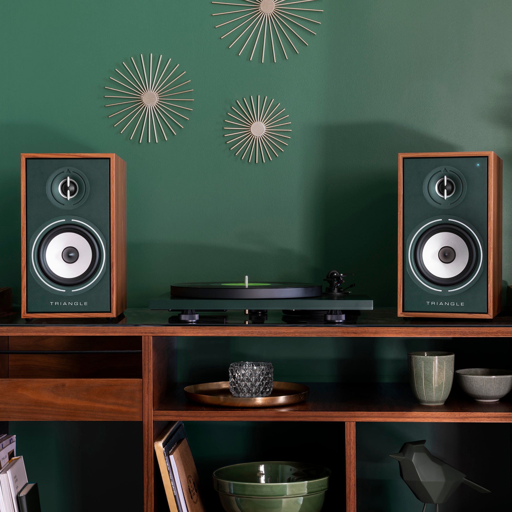 Triangle Lunar 1, created with Pro-Ject