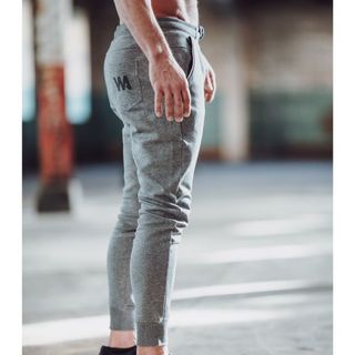 The Best Men's Yoga Clothing