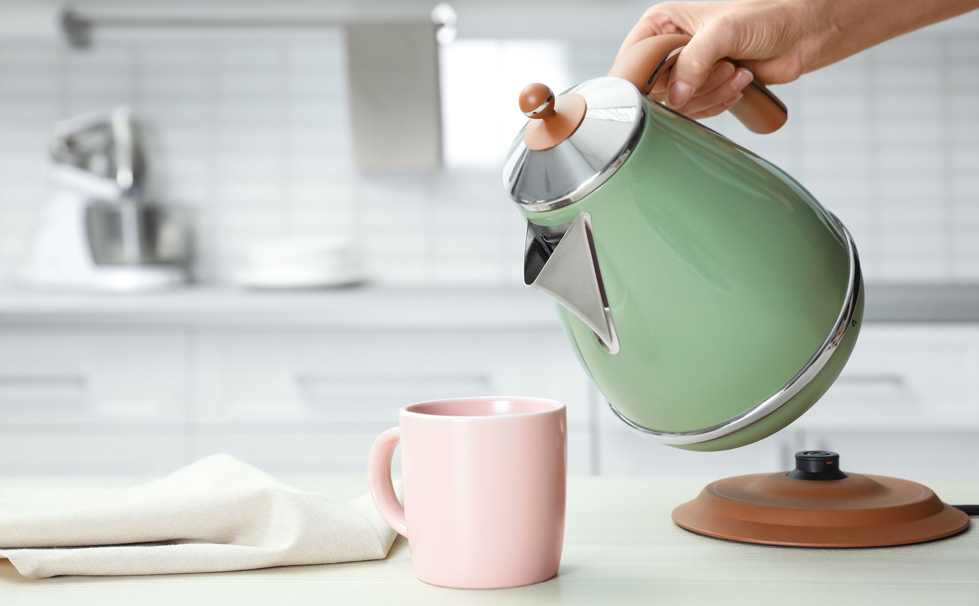 How to descale a kettle Tom's Guide