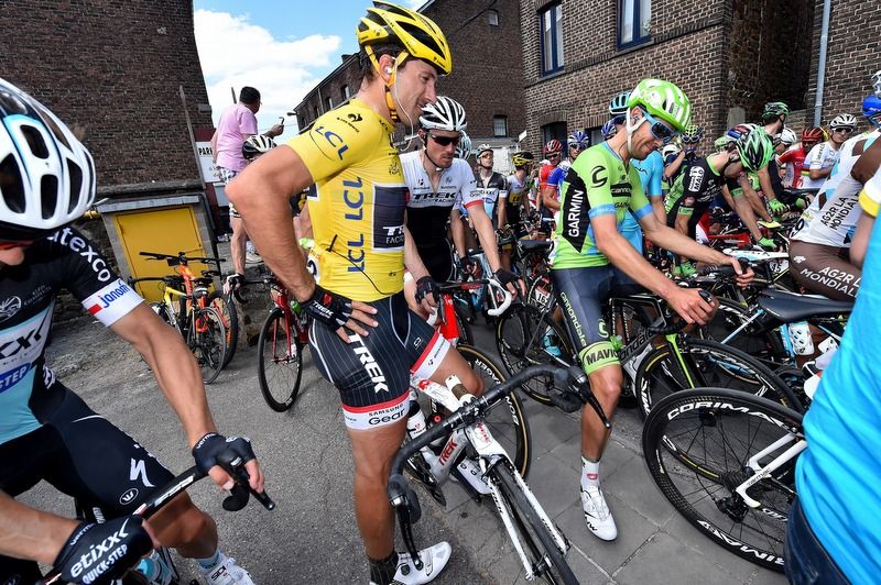 Fabian Cancellara fells his back
