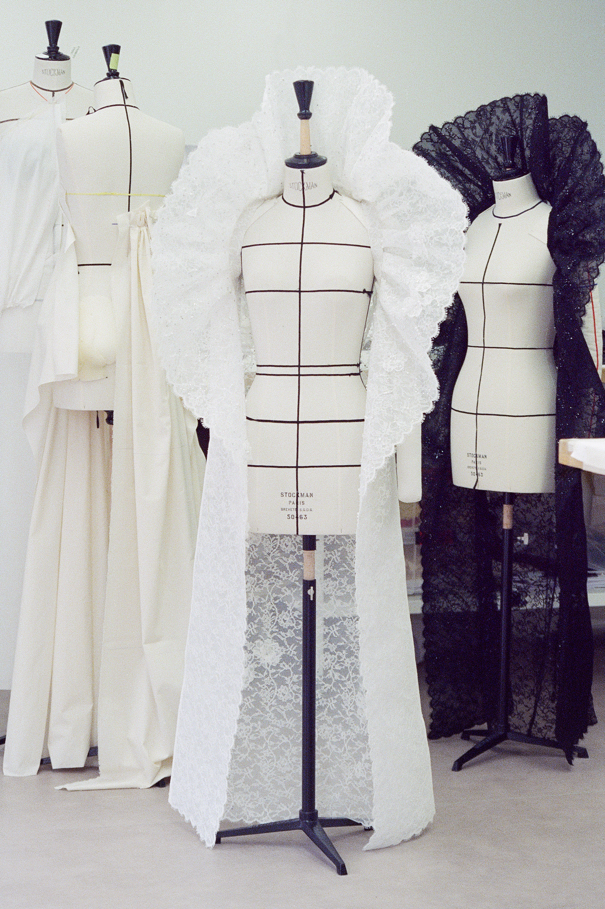 Sabrina Carpenter's custom Coachella 2026 Weekend 2 outfits by Dior