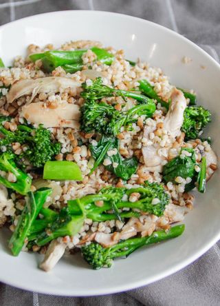 Chicken, broccoli and quinoa