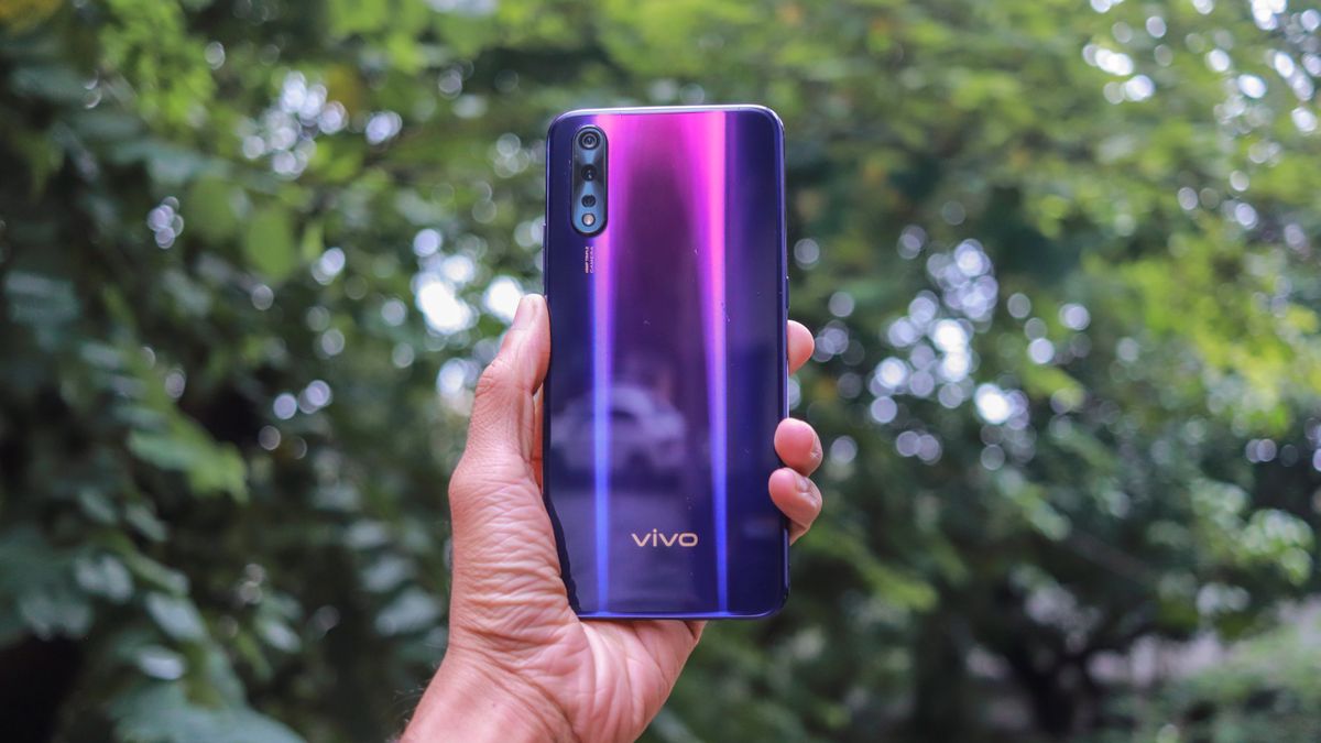 Vivo هي الآن ثاني أكبر صانع للهواتف الذكية في الهند ، متجاوزة سامسونج 17