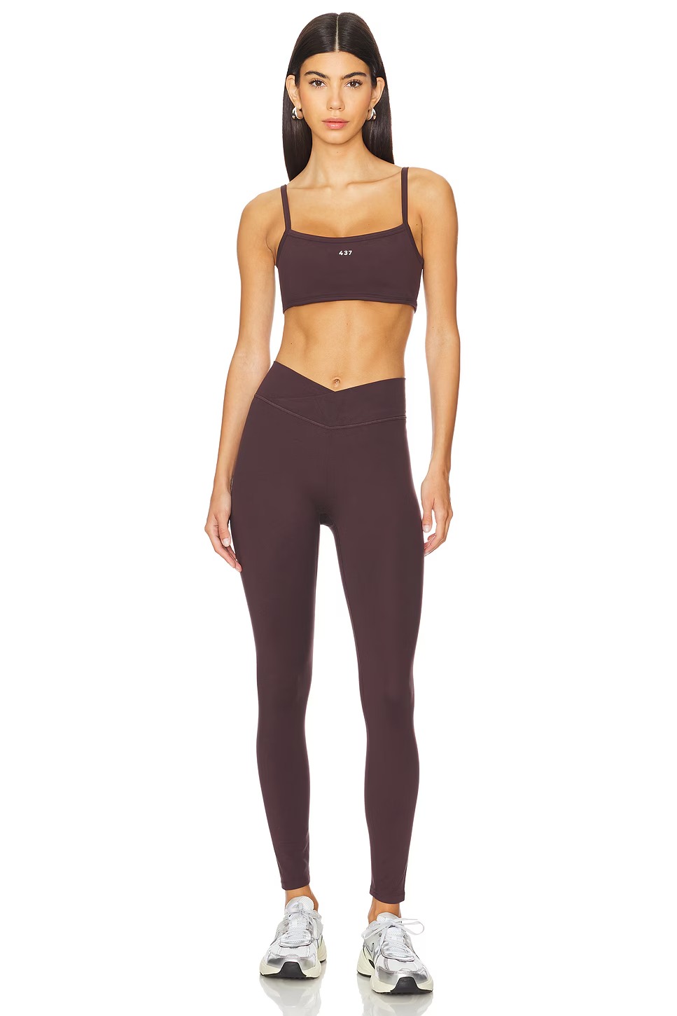 437, The V Legging