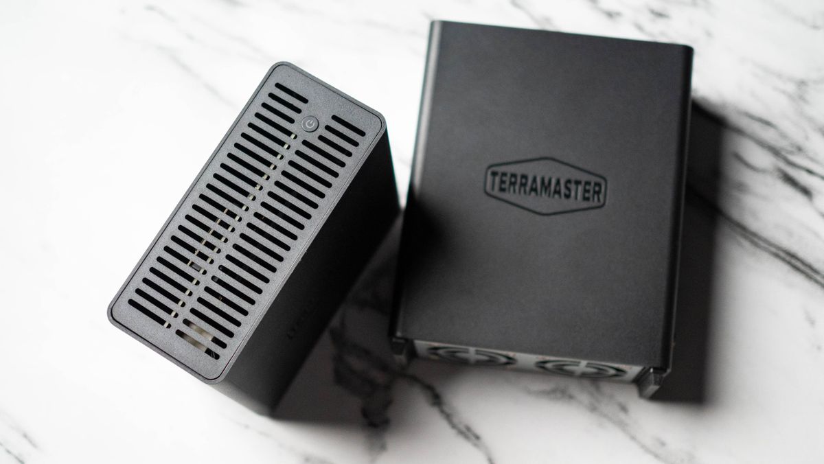 TerraMaster F4 SSD NAS review