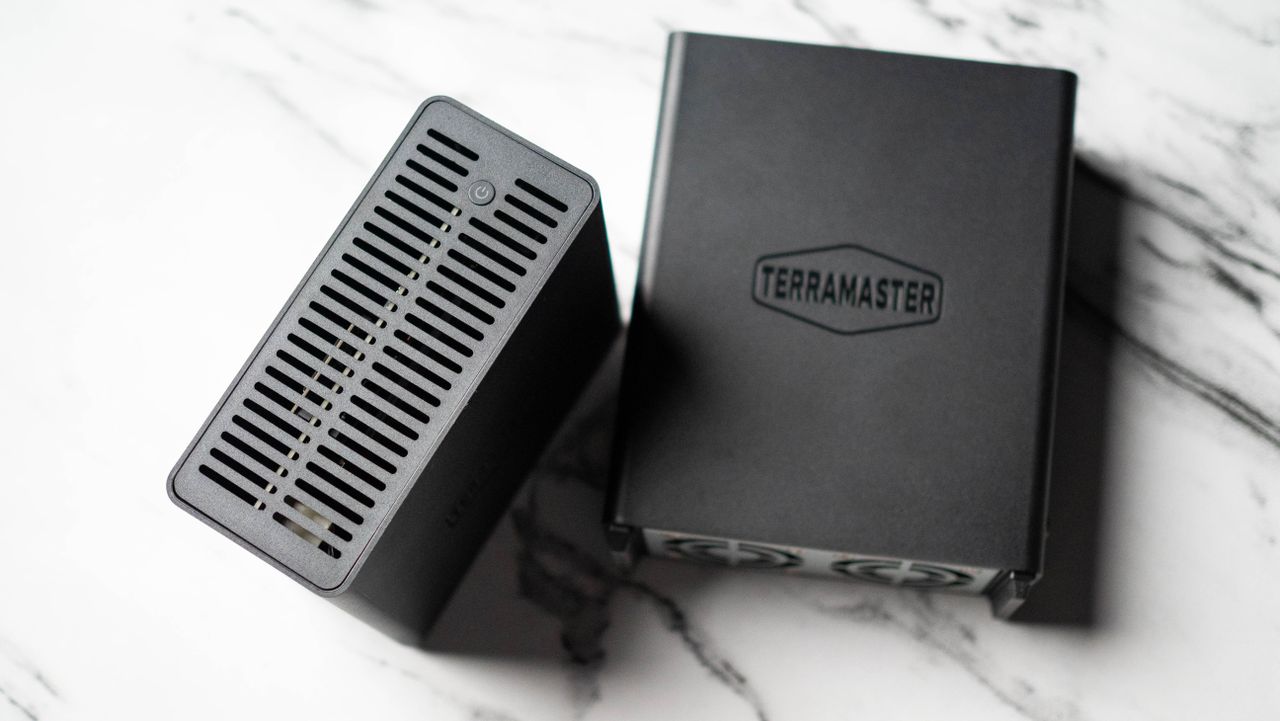 TerraMaster F4 SSD NAS review