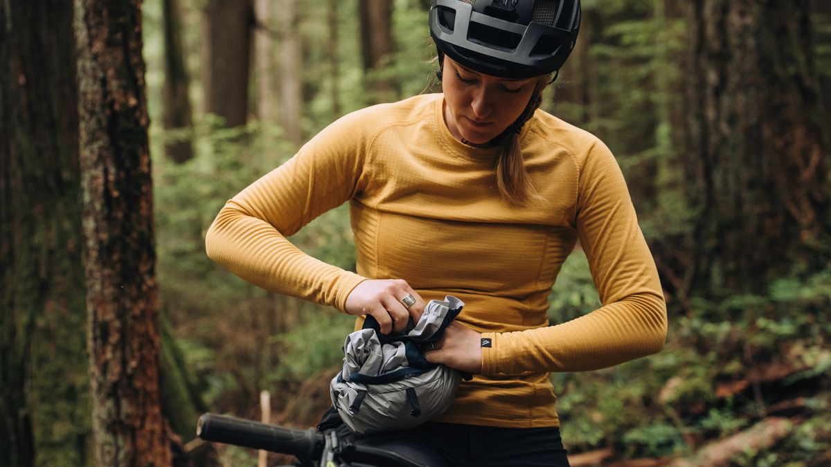 7Mesh expands the Stash System – a bike attachable apparel range | Bike ...