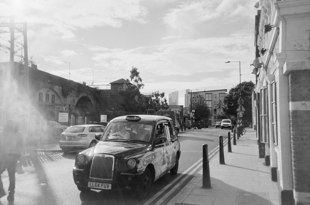 Sample photograph taken with Fujifilm QuickSnap Black and White