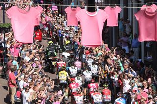 Dutch fans were out in droves to welcome the Giro d'Italia. Photo: Graham Watson