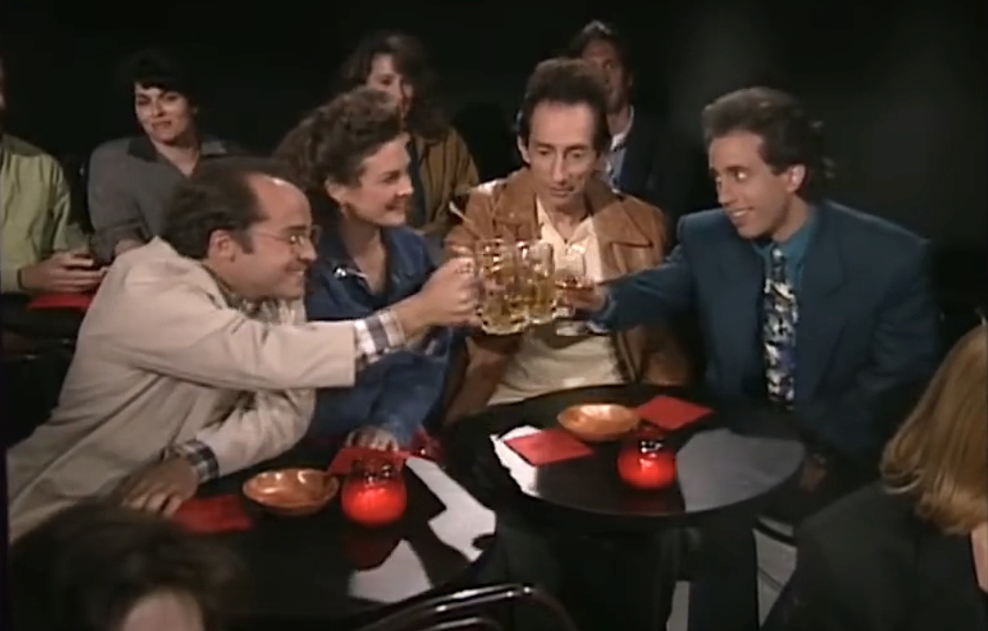 TV Jerry and friends around table in Jerry pilot on Seinfeld