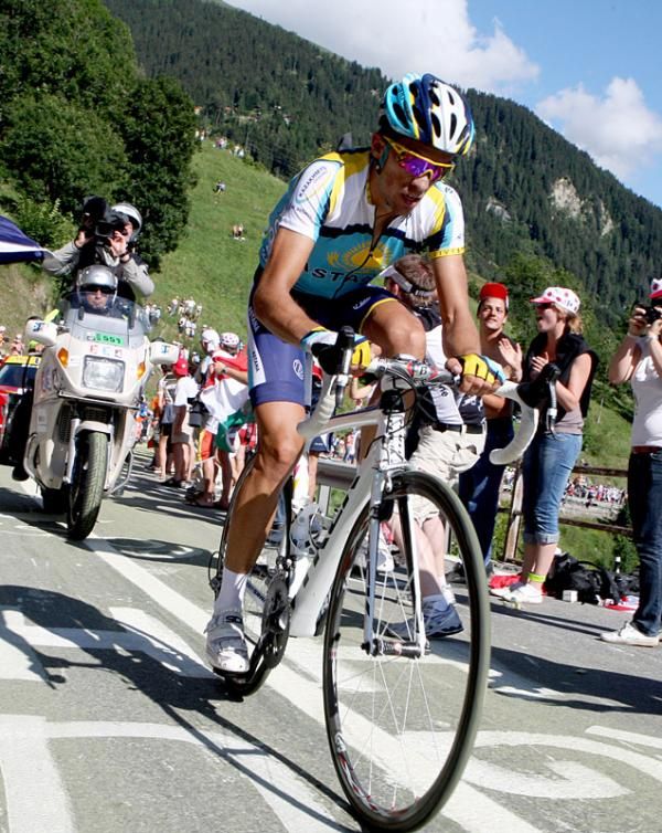 No one could respond to the attack of Alberto Contador approaching the summit finish.