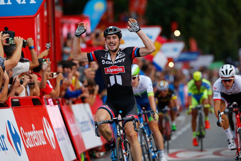 John degenkolb (Giant-Alpecin) wins the 2015 Vuelta a Espana's final stage.