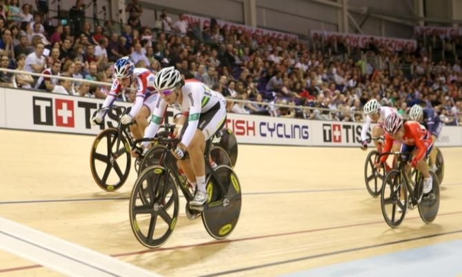 Aussie Cari Higgins wins the final sprint in the women's omnium points race