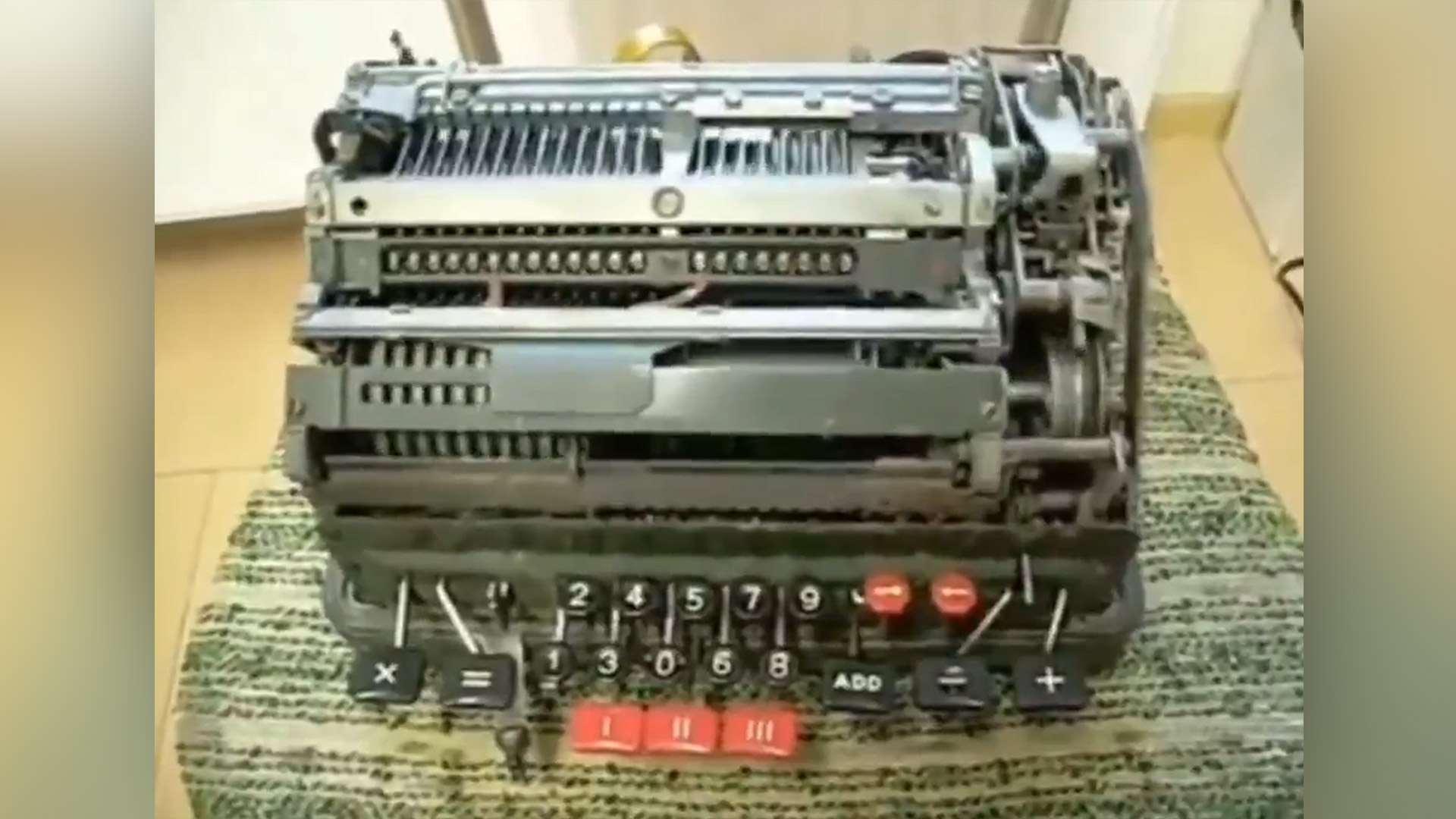 1950s mechanical calculator 