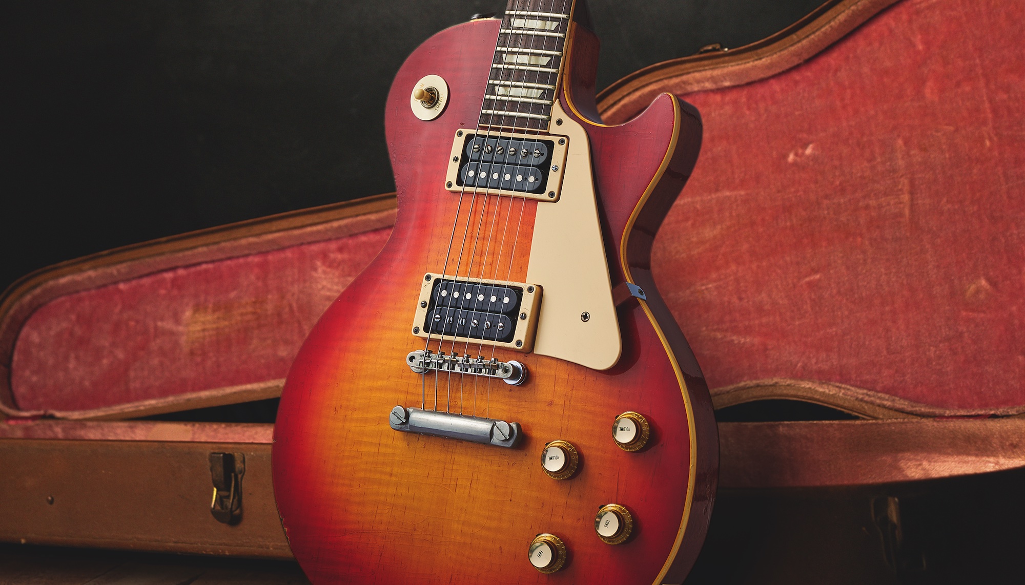 Eric Clapton's recently unearthed &amp;lsquo;Summersburst&amp;rsquo; Les Paul