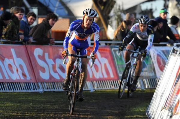 Joeri Adams (Rabo-Giant Offroad) en route to Belgian U23 title glory.