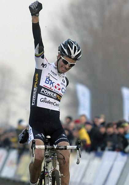 Niels Albert (BKCP - Powerplus) is ecstatic about his World Cup victory.