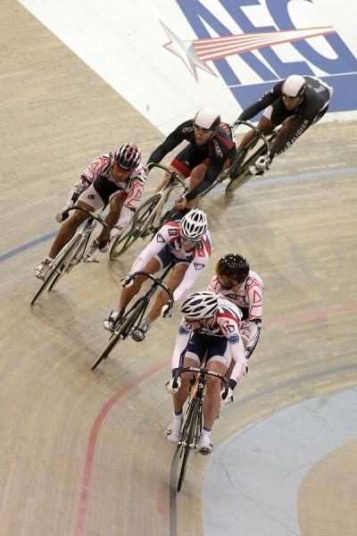 With the pacer gone Baranoski retains the lead as the rest play out exiting turn four (L-R: Watkins, Massie, Sullivan, Lakatosh, Espinoza, Baranoski).