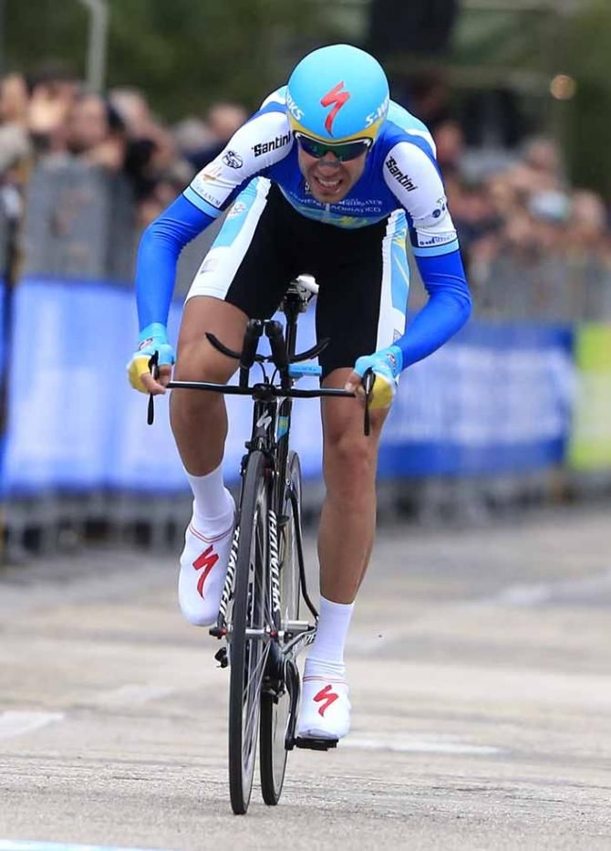 One last effort for Vincenzo Nibali (Astana).