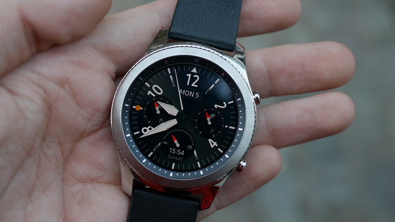 Samsung Gear S4 smartwatch could save your life by watching your blood  pressure | T3