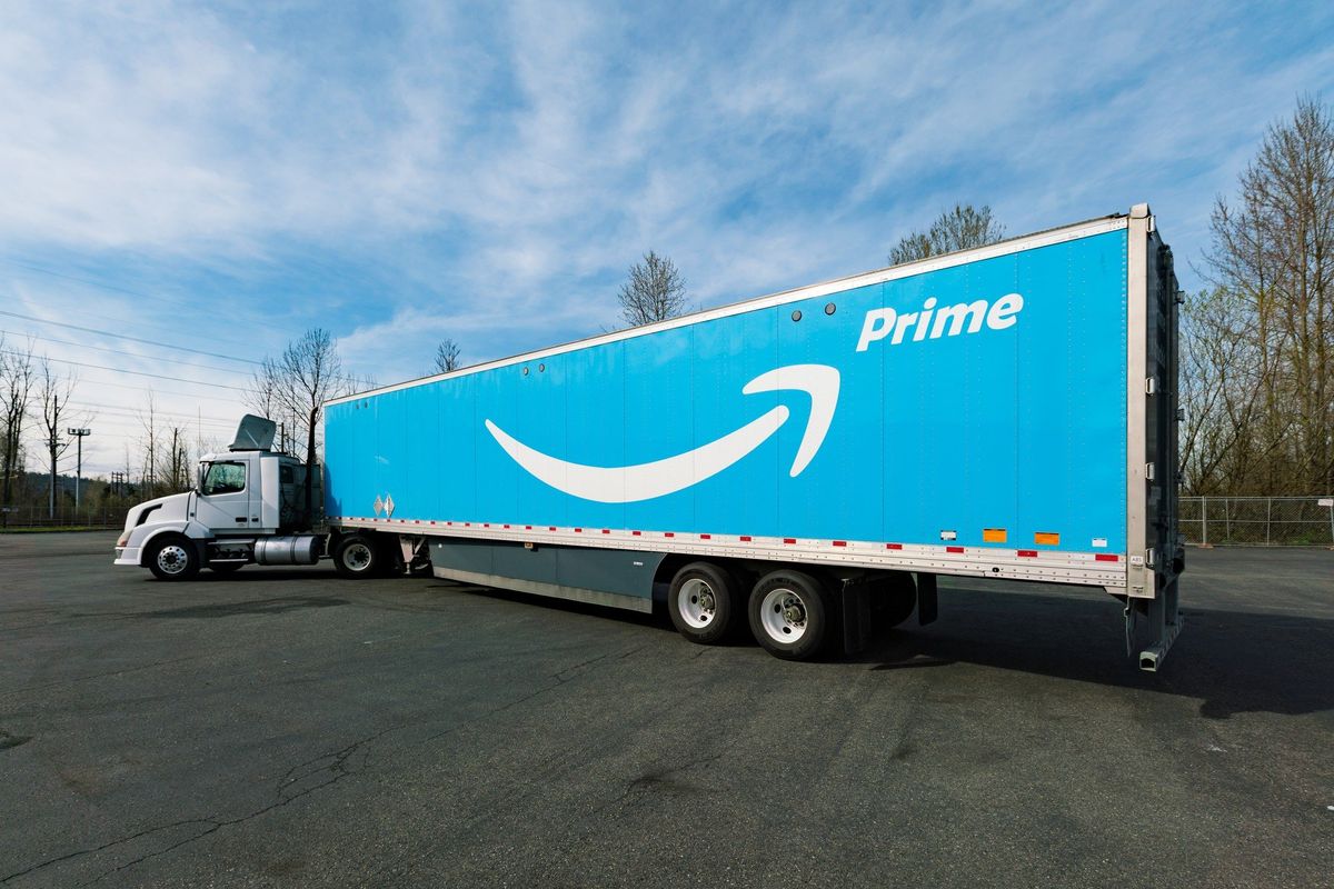 Amazon brings its monthly Prime subscription to Canada, sign up now for