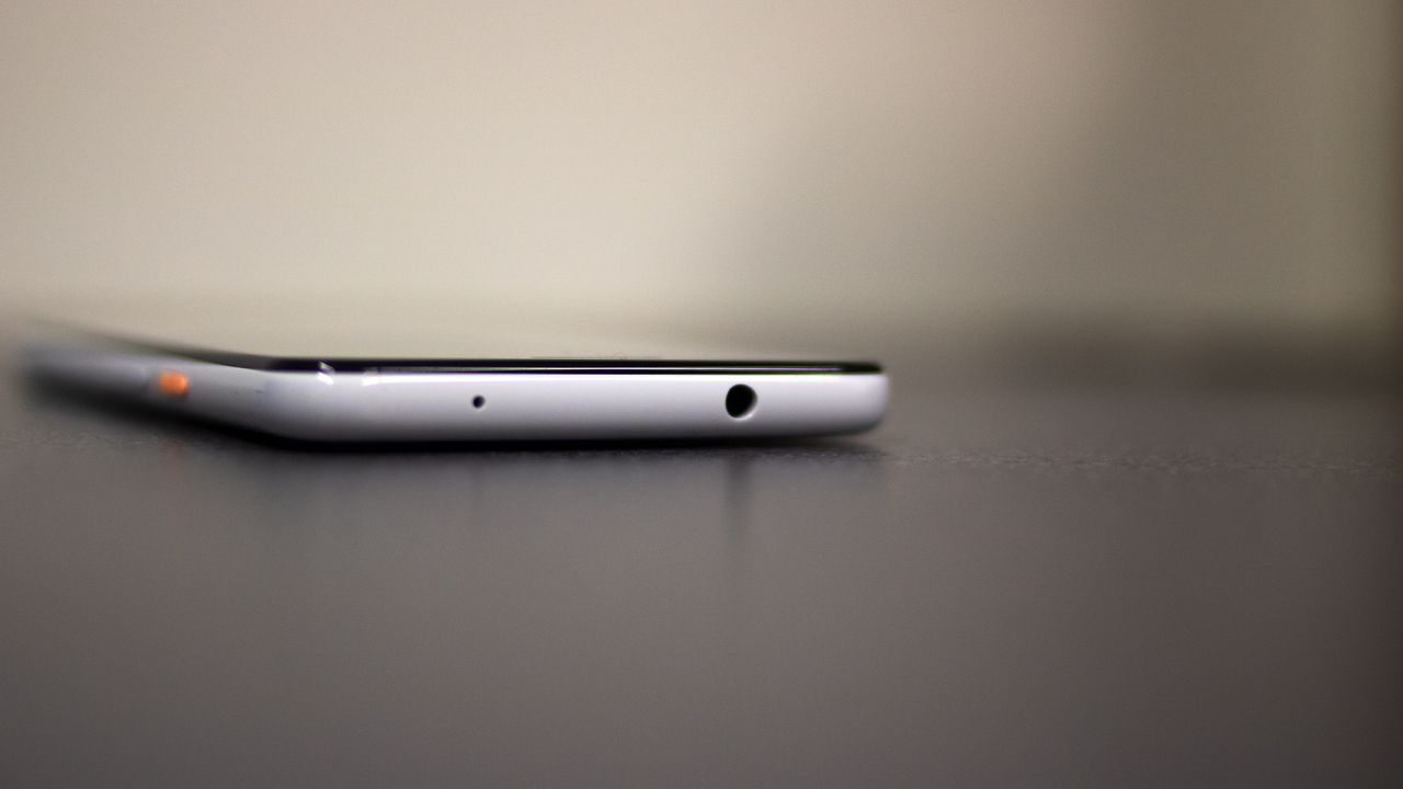 Google Pixel 3a headphone jack