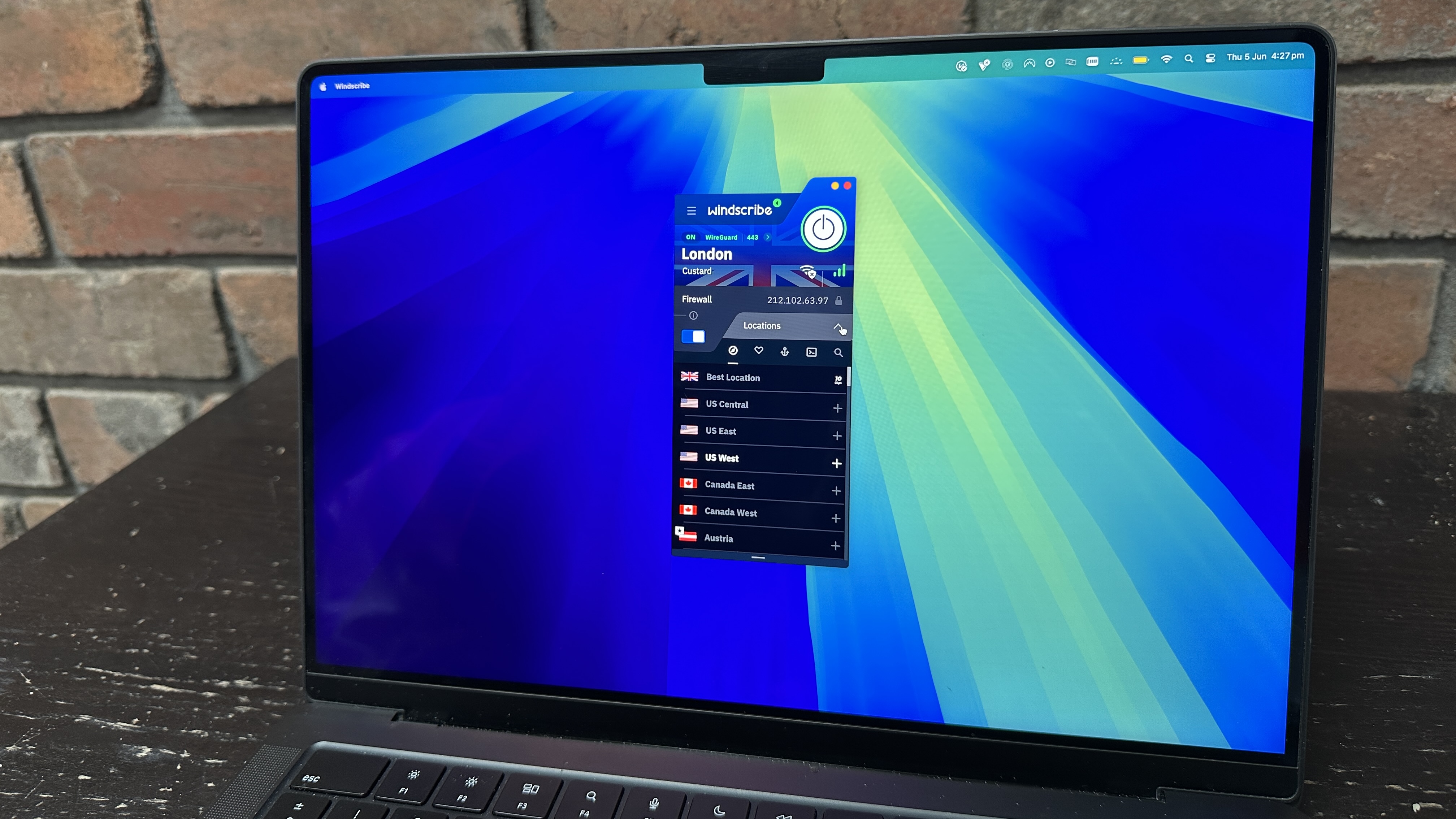 Windscribe Free running on a Macbook Pro