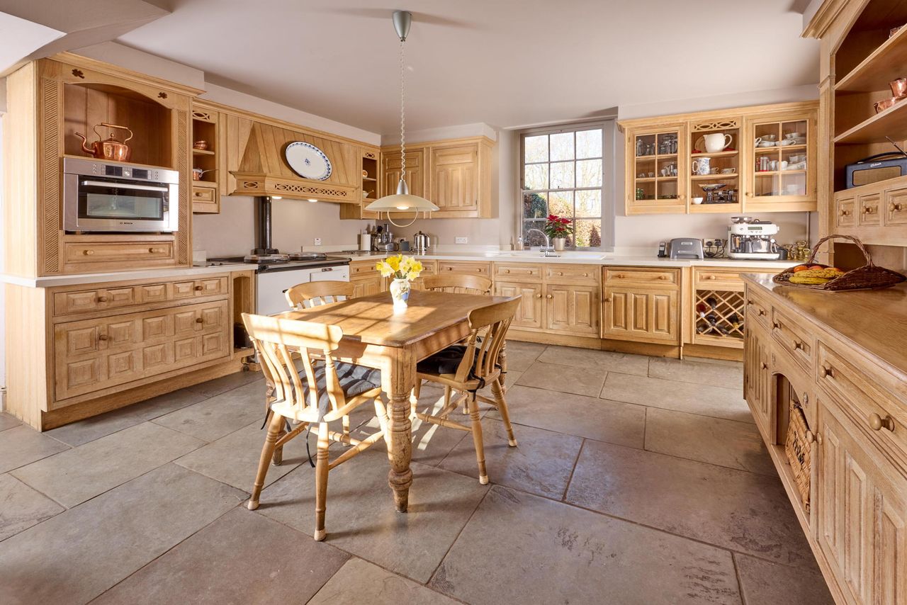 Images of Friars Well in Banbury