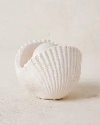 22. Anna + Nina Scallop Candle