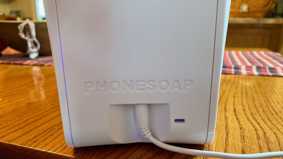 PhoneSoap HomeSoap review The germ killer for most of your electronics