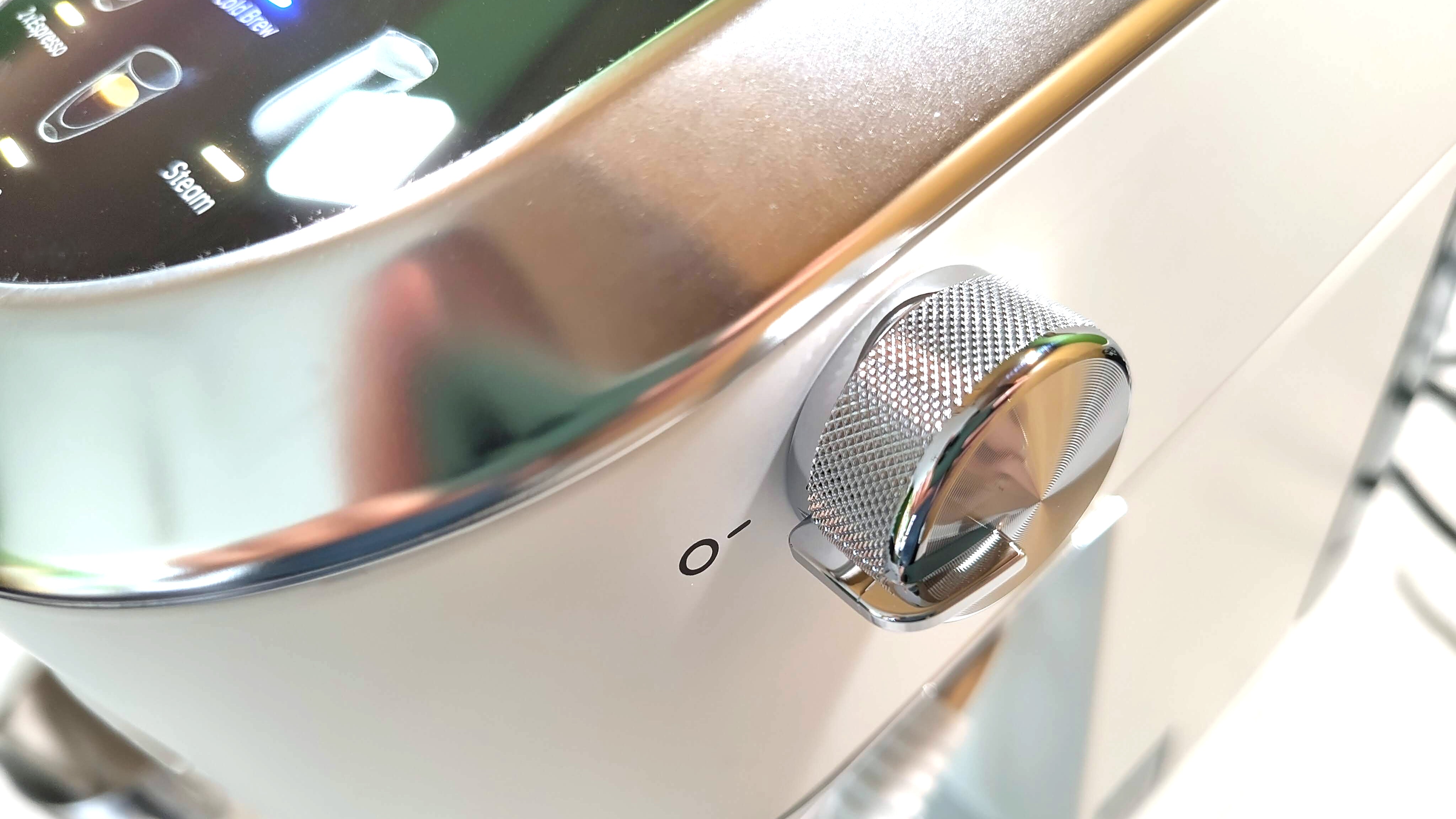 De'Longhi Dedica Duo coffee machine