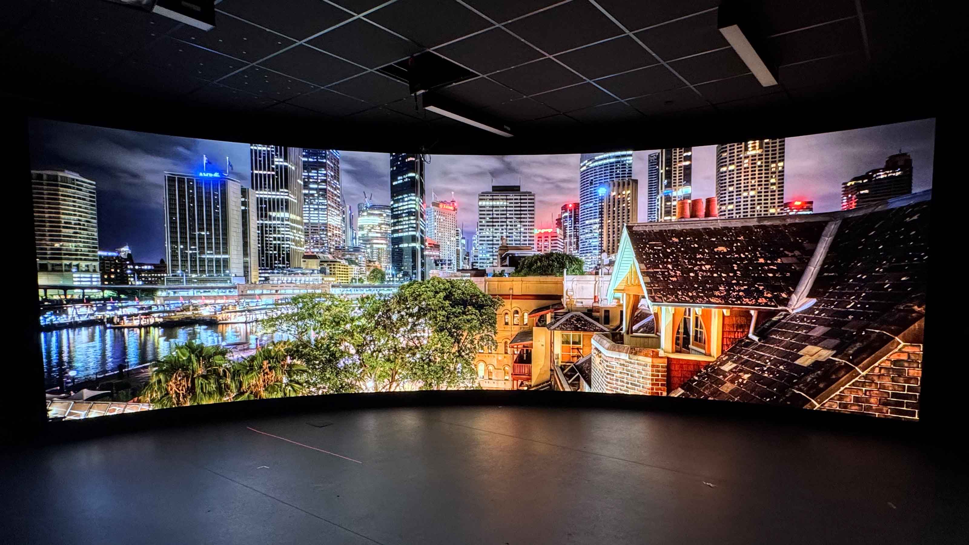 Detroit Country Day School INFiLED video wall