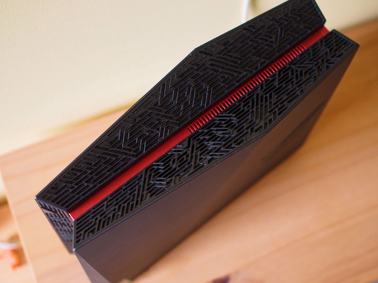 ASUS ROG G20