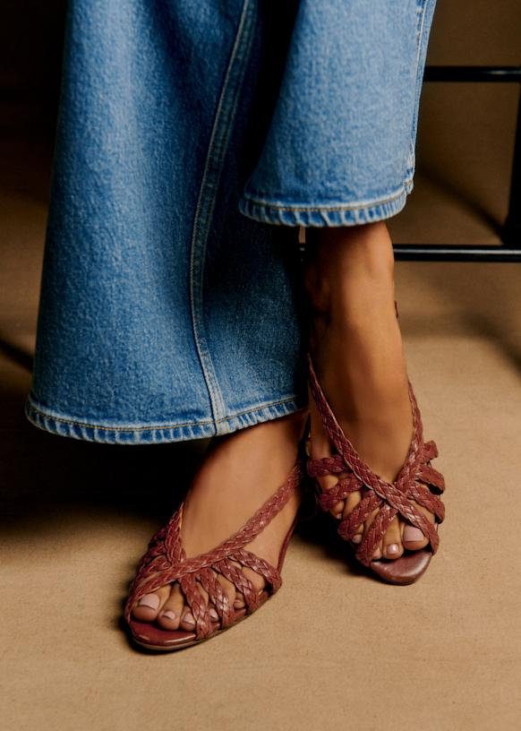 Natacha Low Sandals - Woven Brown - Vegetable-Tanned Smooth Cowhide Leather - S&amp;eacute;zane