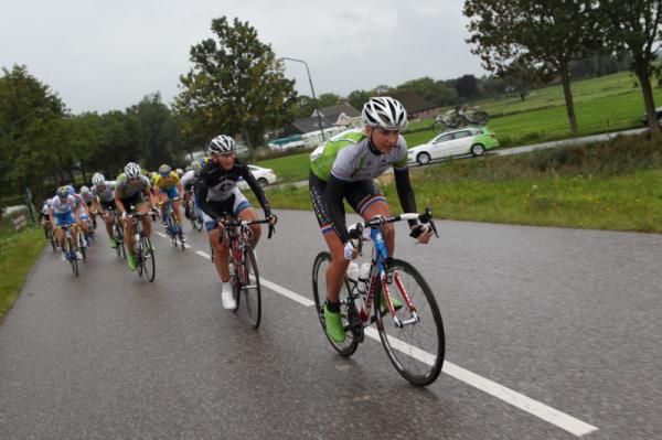 Another leg stretch by Loes Gunnewijk (Nederland Bloeit) at the front of the break