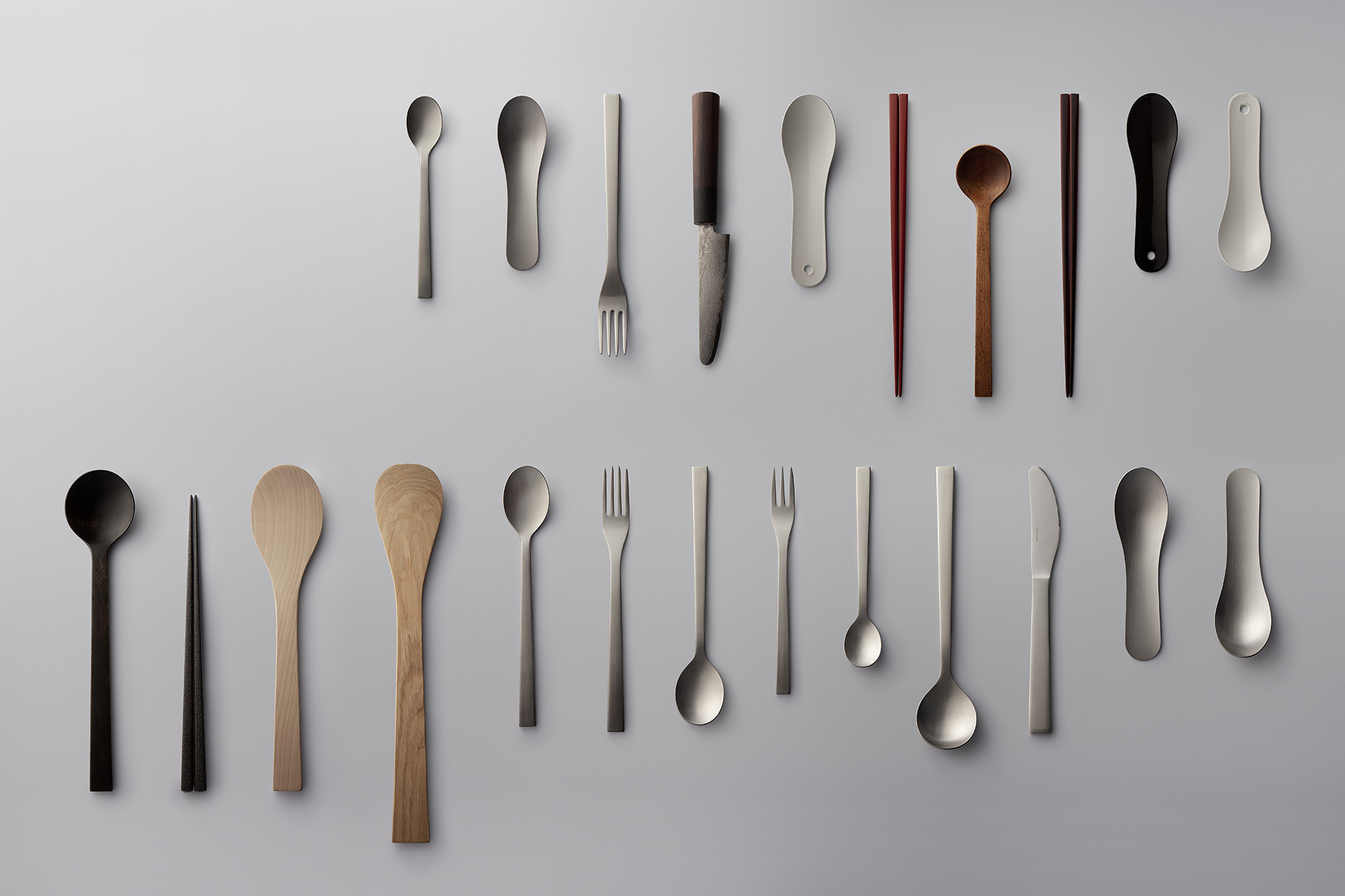 Cutlery arranged neatly