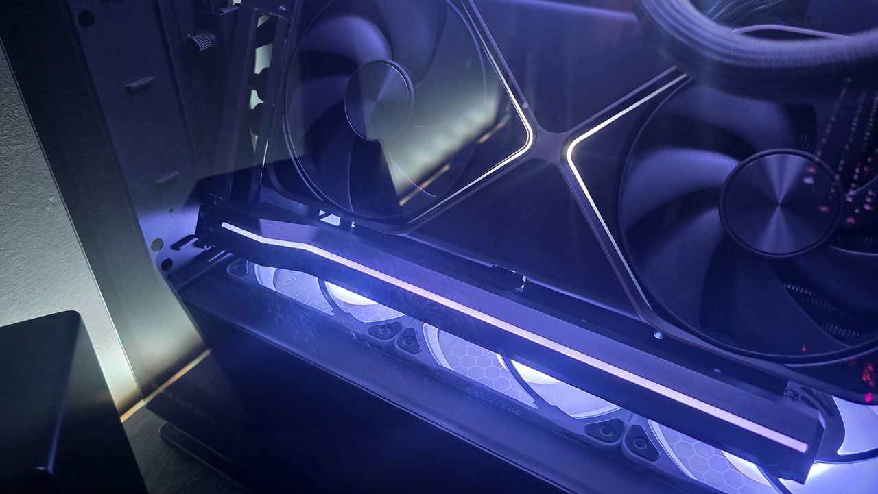 Phanteks Evolv X2 PC case