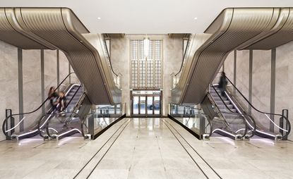 Escalators on both sides