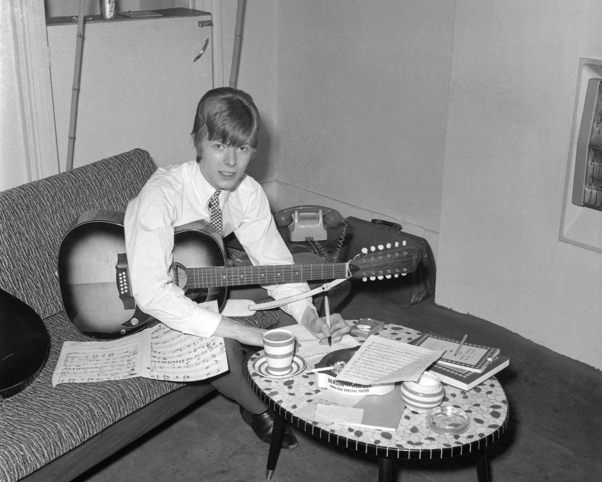 david bowie in his 60s living room