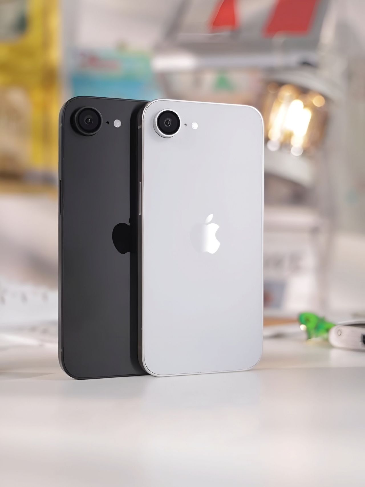 iPhone SE 4 leaked images