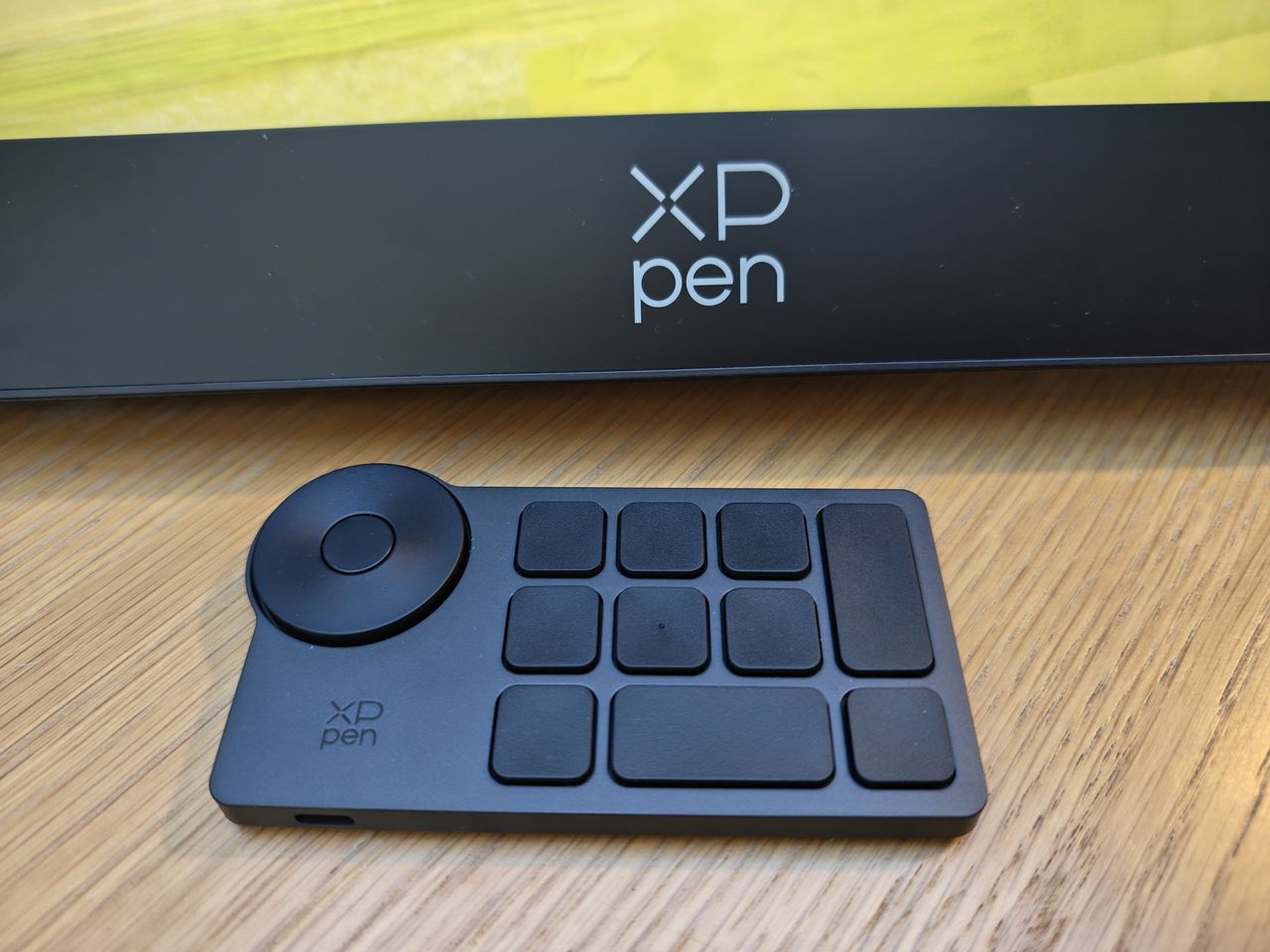 XPPen Artist Pro 27 Gen 3 review; photos of a large drawing tablet