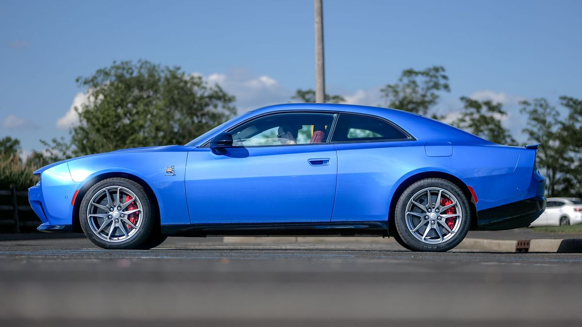 2025 Dodge Charger EV test drive.