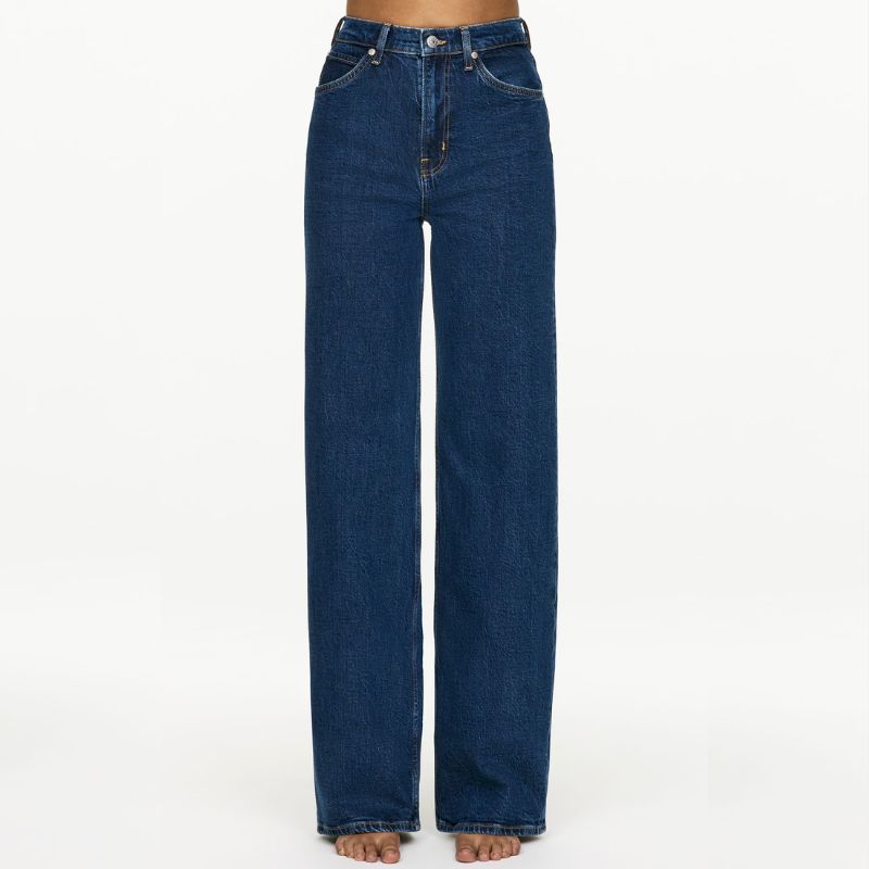 straight leg blue jeans