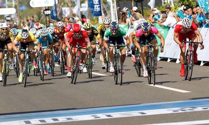 The sprint to the finish line during stage 2
