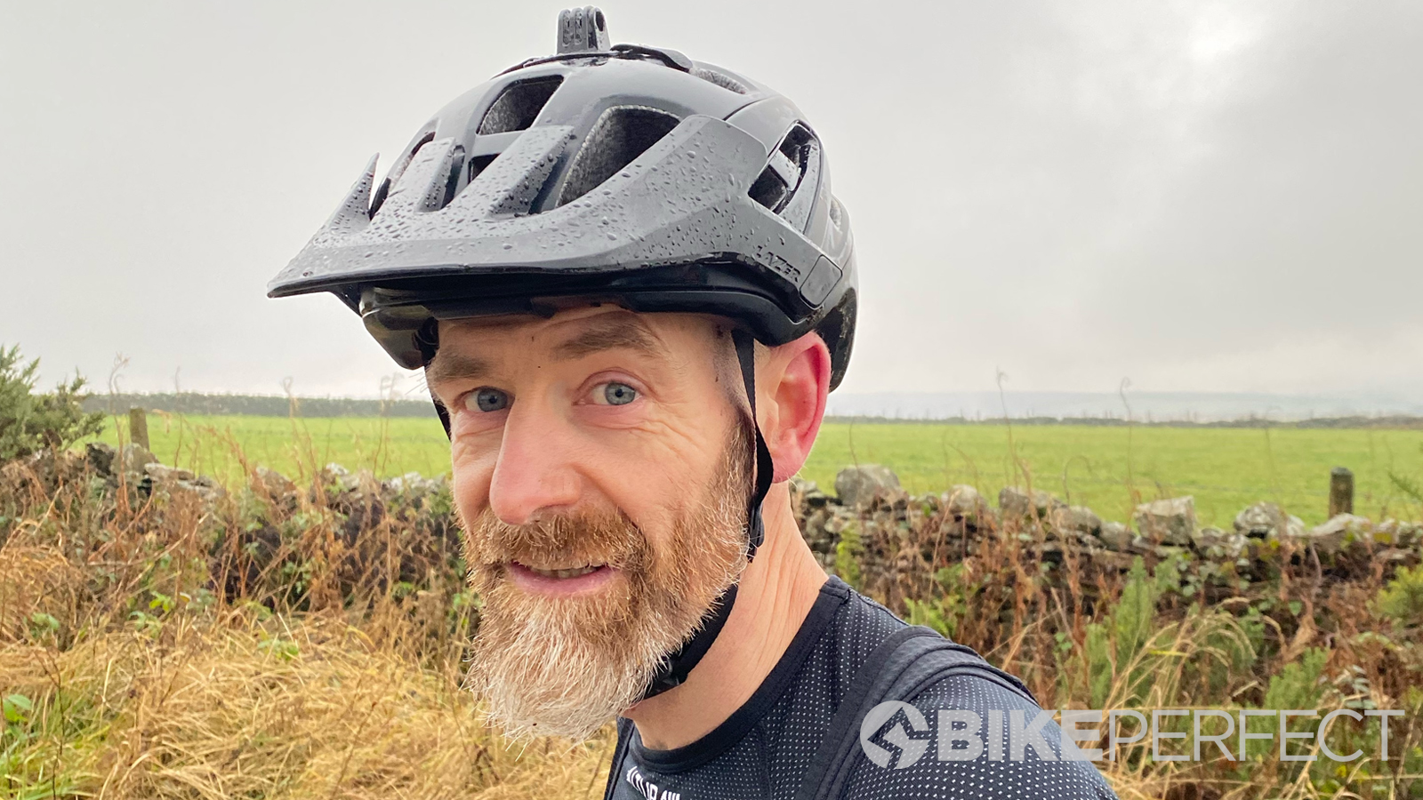 Vorige Maar absorptie Lazer Jackal MIPS helmet review | BikePerfect