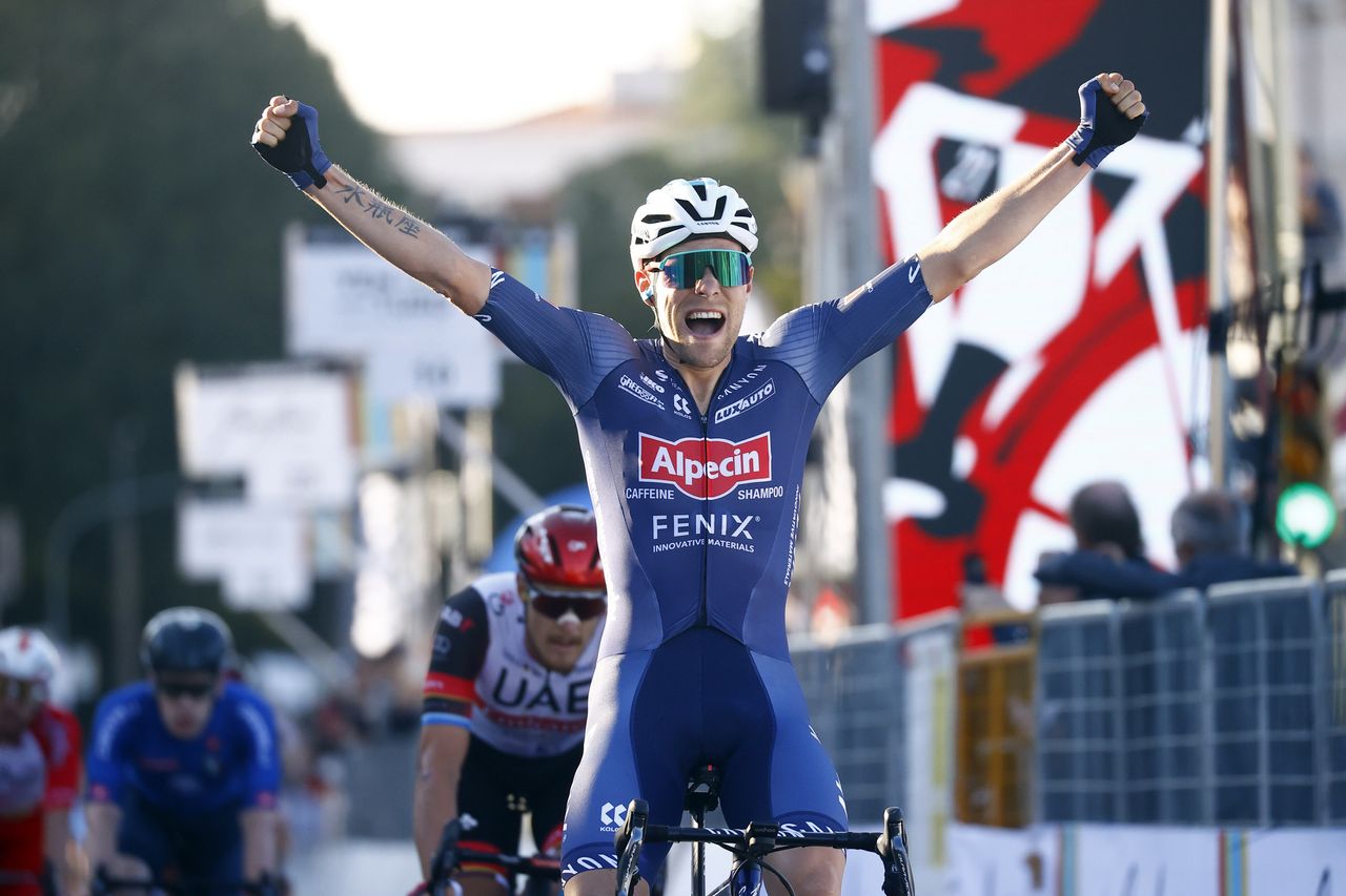 Giro del Veneto 2021 - 84th Edition - Cittadella - Padova 168,8 km - 13/10/2021 - Xandro Meurisse (BEL - Alpecin-Fenix) - Matteo Trentin (ITA - UAE Team Emirates) - photo Luca Bettini/BettiniPhoto&Acirc;&copy;2021