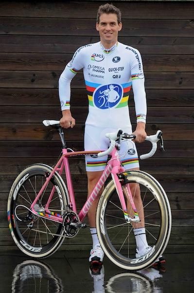 Man and machine will bid for a third elite world title this weekend