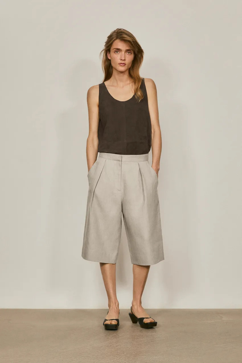 Linen light grey shorts