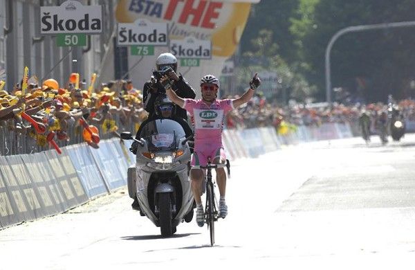 The chasing trio was far distant as Di Luca crossed the line.