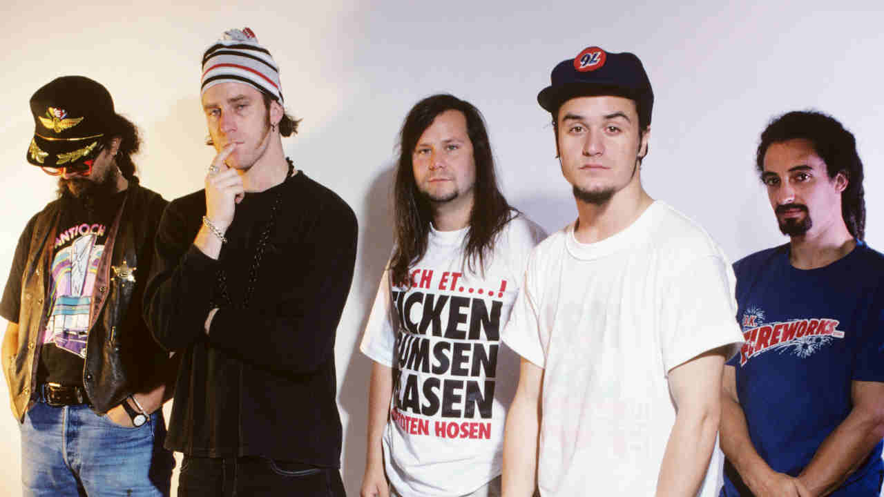 Faith No More posing for a photograph in 1992